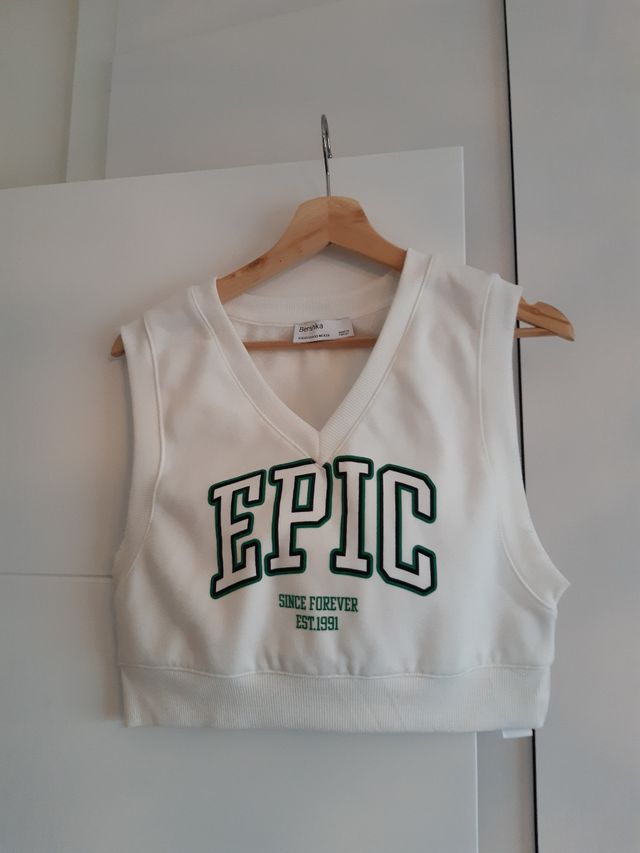 chaleco sudadera bershka