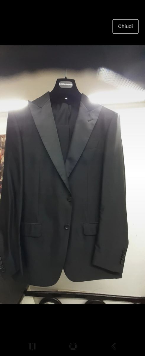 smoking nuovo abito per le grandi occasioni 