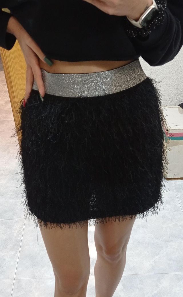Minifalda flecos negra
