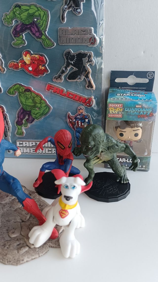 Lote Spiderman y Superman + Regalo