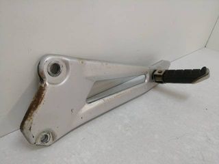 ESTRIBERA TRASERA IZQ. Yamaha YBR 125 2007