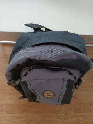 Mochila de 10 litros.