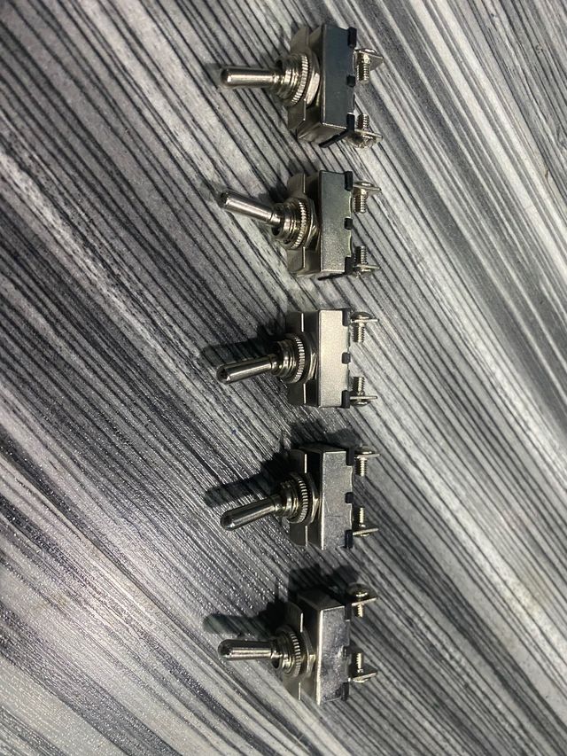 5 interruptores racing tipo aviación