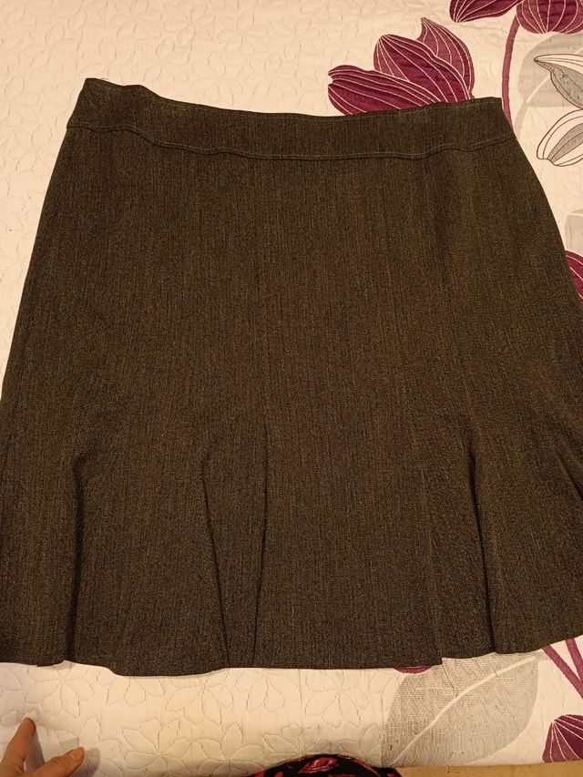 Traje chaqueta y falda talla 58