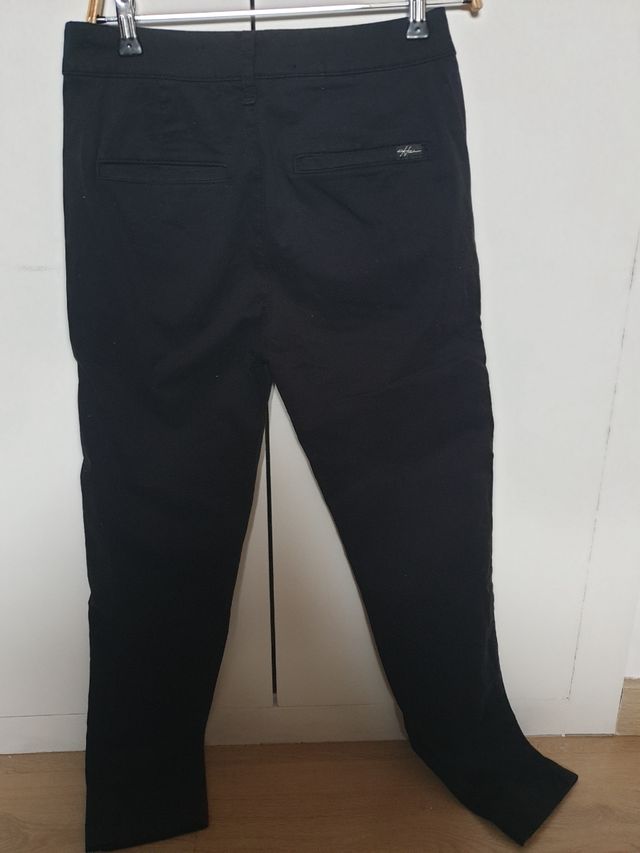 pantalon chino hollister como nuevo