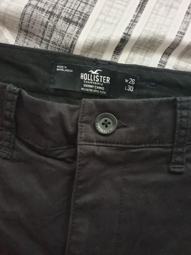 pantalon chino hollister como nuevo