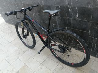 Bicicleta de montaña 29" Cube Talla M