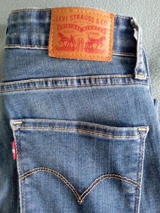Levis talla 36