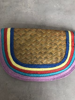 Bolso de paja colores.