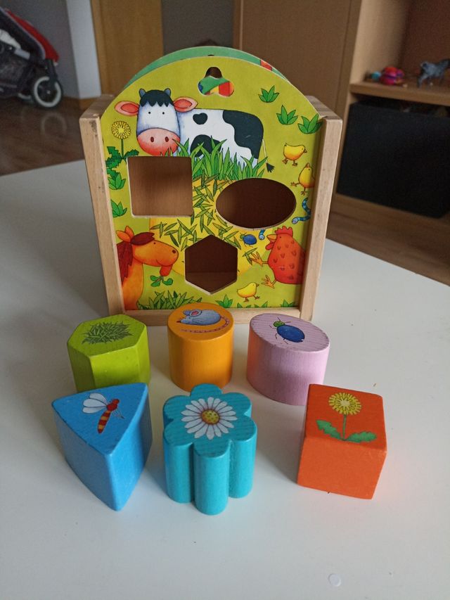 Juego de encajar de madera