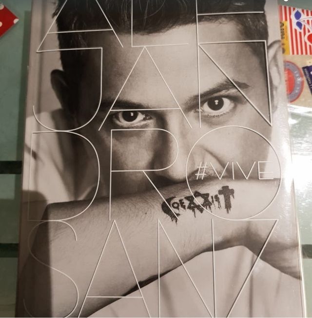 libro Alejando Sanz