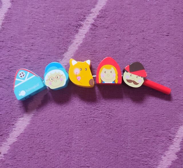 CAPERUCITA ROJA IMAGINARIUM+ regalo