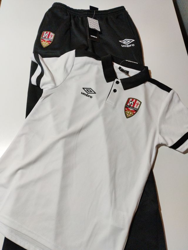 ‼️SIN ESTRENAR‼️Conjunto Logroñes, chándal , polo