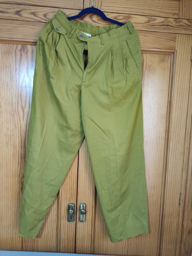 Pantalon pinzas Guy Laroche