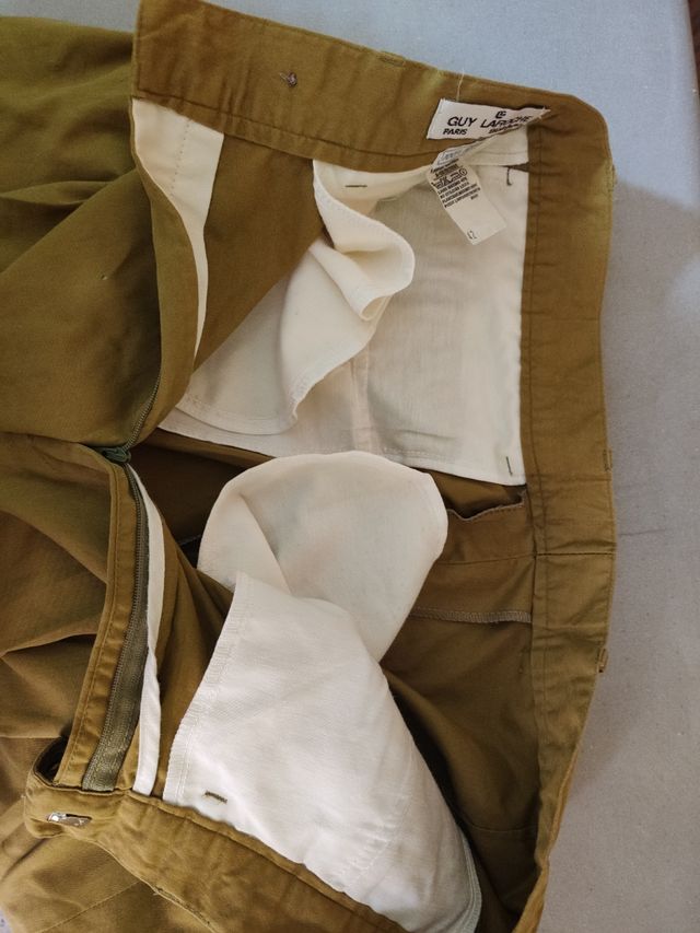 Pantalon pinzas Guy Laroche