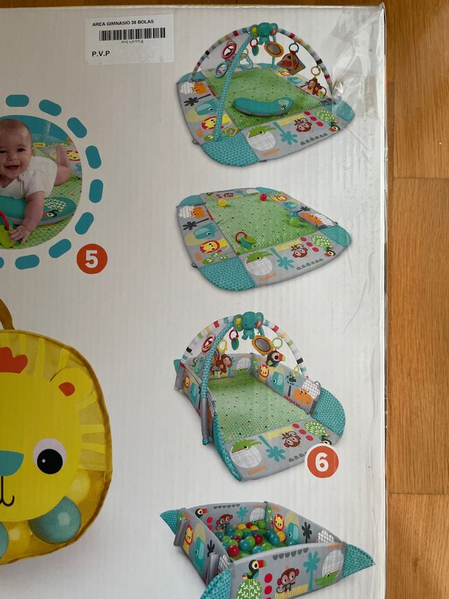 Gimnasio/piscina de volas infantil Brigth starts