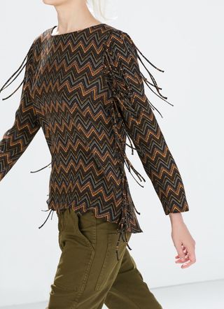 Blusa Zara con flecos