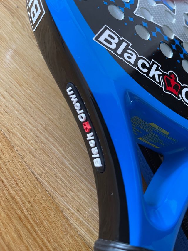 Pala de pádel BLACK CROWN Tiger