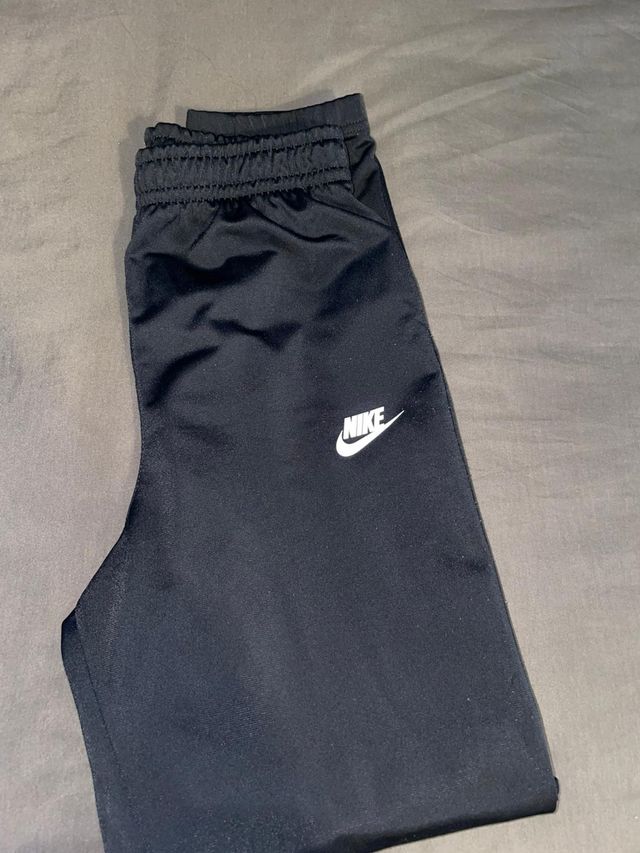 pantalón chandal nike
