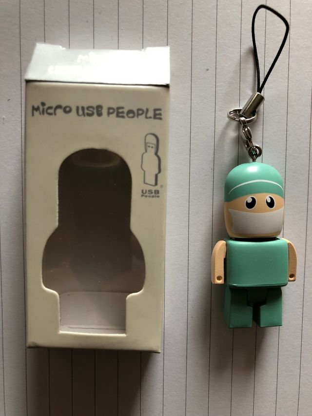 Pendrive enfermero. Nuevo