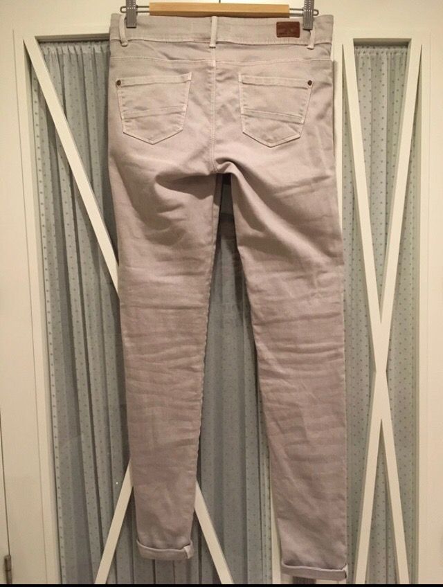 Vaquero pitillo Zara