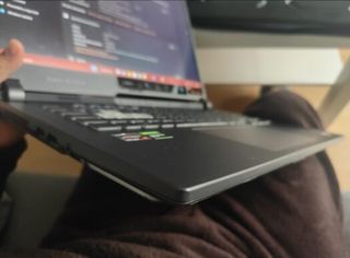 ASUS ROG STRIX G513IH 16RAM 512GB