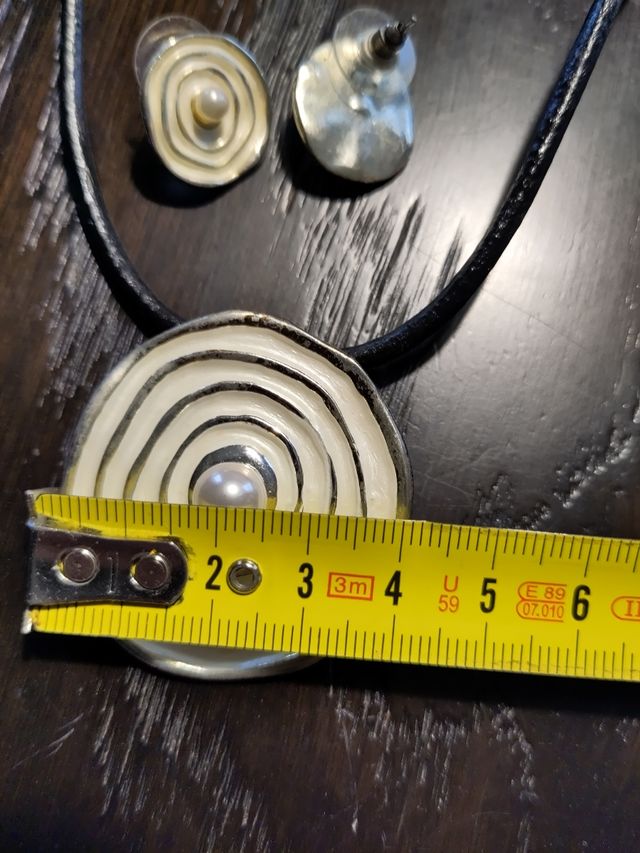 Colgante y Pendientes a Juego