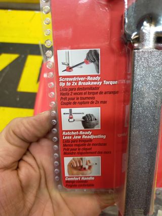 llave ajustable para lavabos