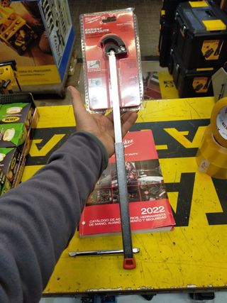 llave ajustable para lavabos