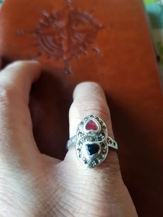 Antiguo y UNICO Anillo de plata artesano ,esmaltes
