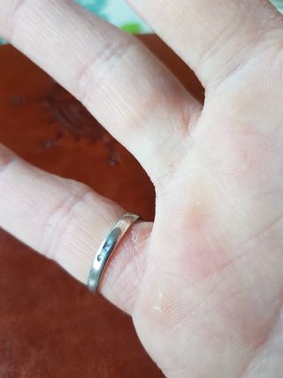 Antiguo y UNICO Anillo de plata artesano ,esmaltes