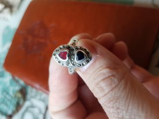 Antiguo y UNICO Anillo de plata artesano ,esmaltes