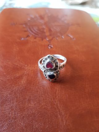 Antiguo y UNICO Anillo de plata artesano ,esmaltes