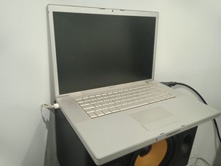 MacBook Pro A1211 