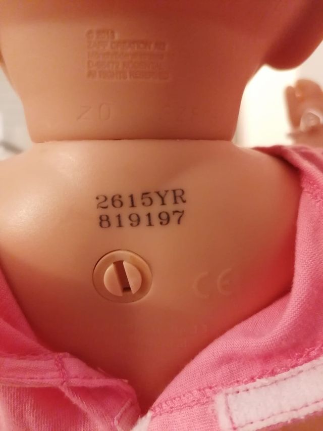 MUÑECO BABY BORN NIÑA