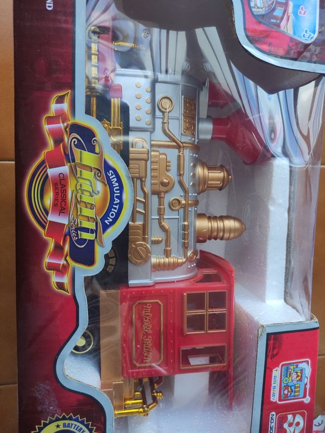 Tren clásico tiene luz y sonido