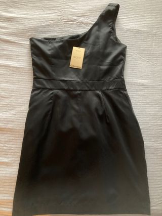 VESTIDO NEGRO