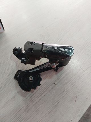 Cambio trasero - Shimano Tourney -6/7 velocidades