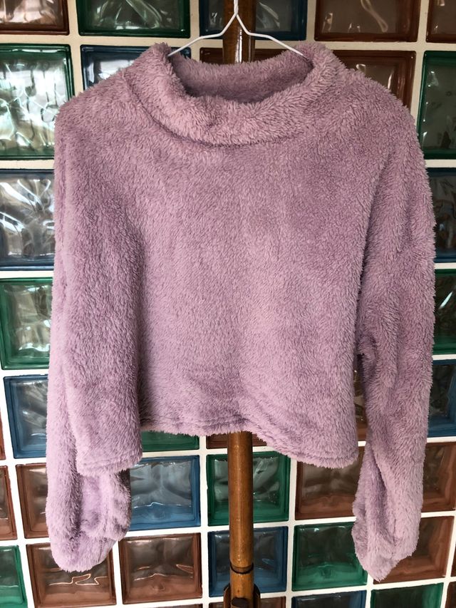 Jersey suave peludo peluche. Teddy morado