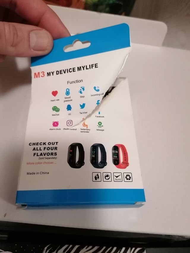 Nuovo braccialetto di attività