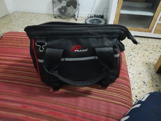 bolsa de herramientas marca plano