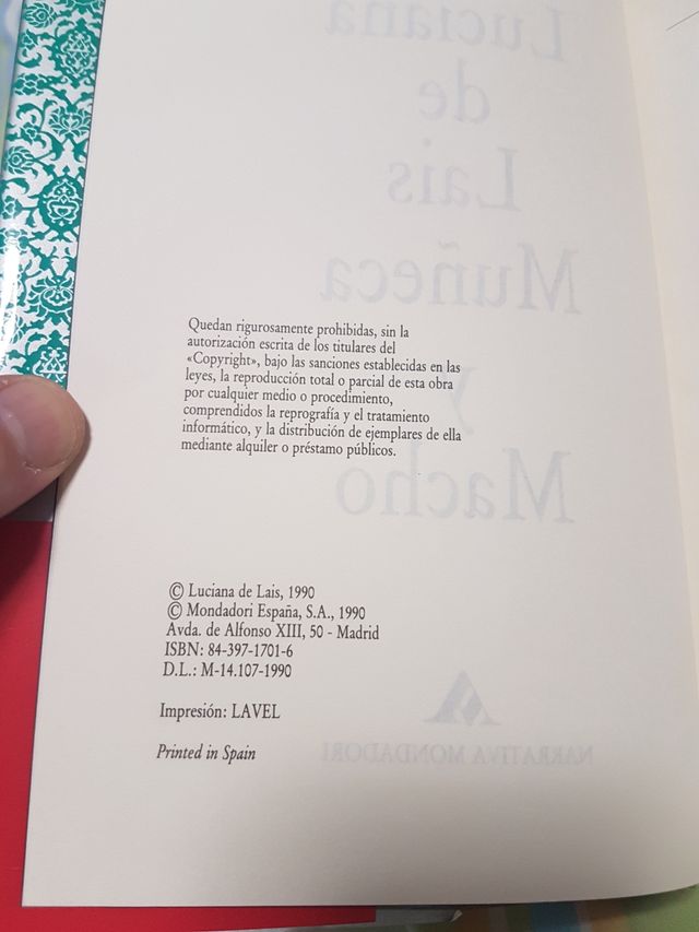 Luciana de Lais muñeca y macho