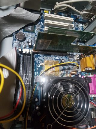 Placa base Gigabyte + procesador +ram 