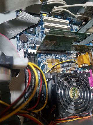 Placa base Gigabyte + procesador +ram 