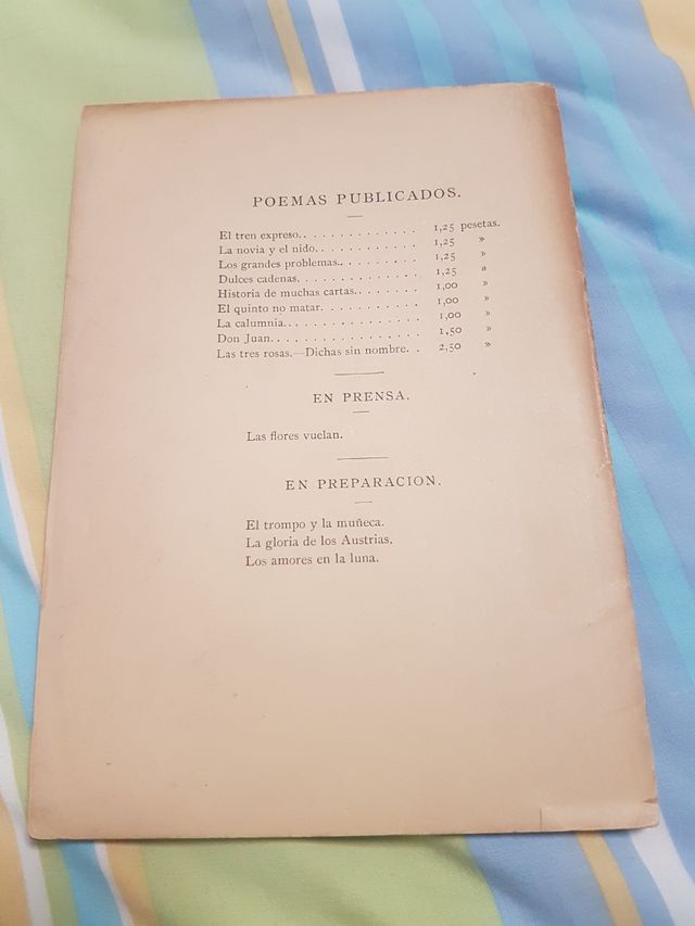 las tres rosas dichas sin nombre