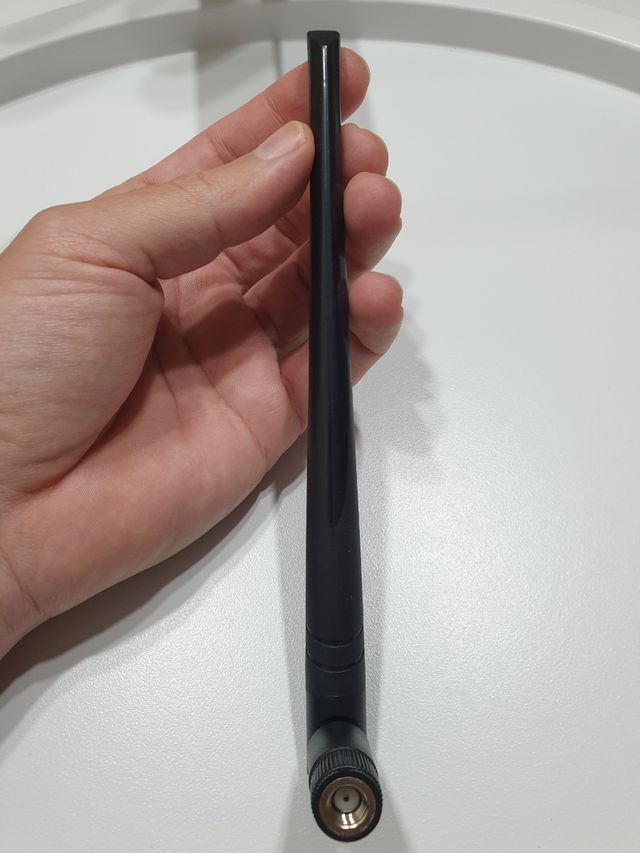 📡 Antena Omnidireccional 5 Dbi (ALFA)