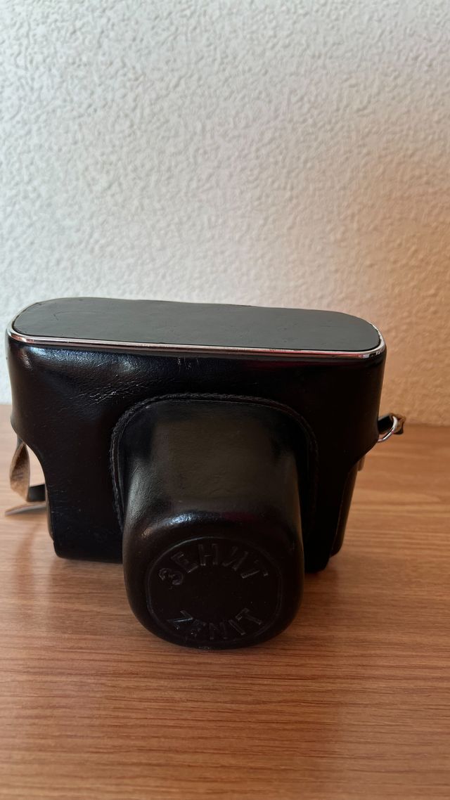 Camara Zenit B con objetivo Helios 44 2