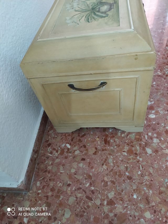 Precioso baúl antiguo