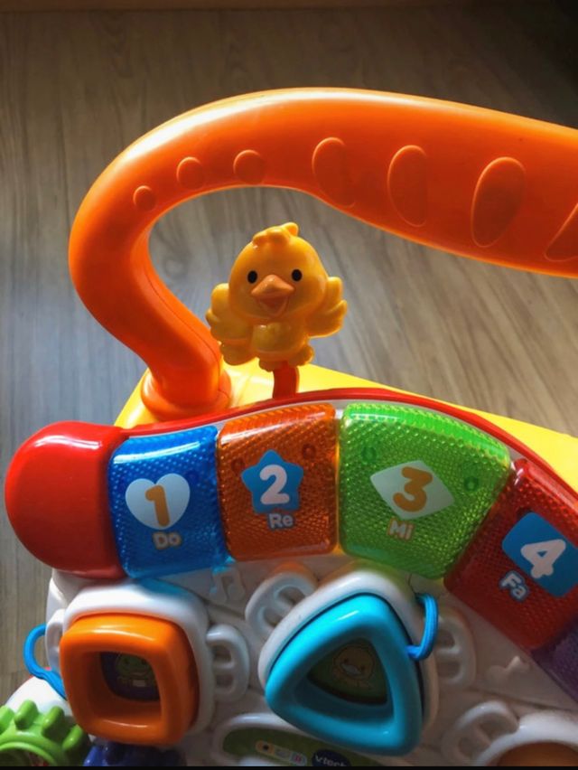 Correpasillos musical Vtech 2 en 1