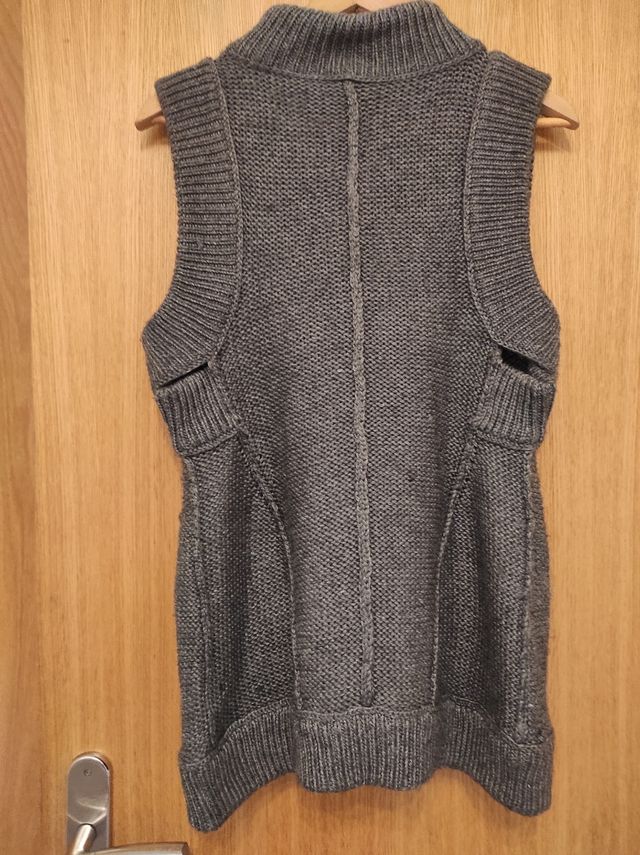 precioso chaleco Adolfo Dominguez